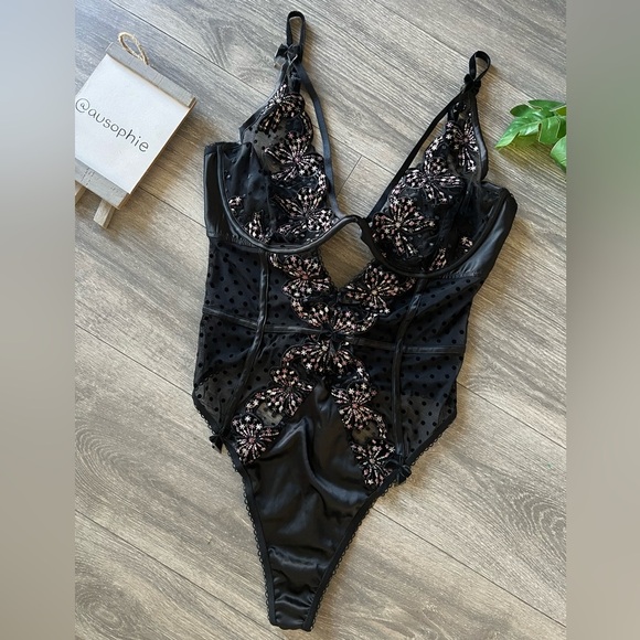 For Love and Lemons Caprice Polka Dot Floral Strappy Teddy Lingerie Bodysuit 38D - Picture 8 of 16